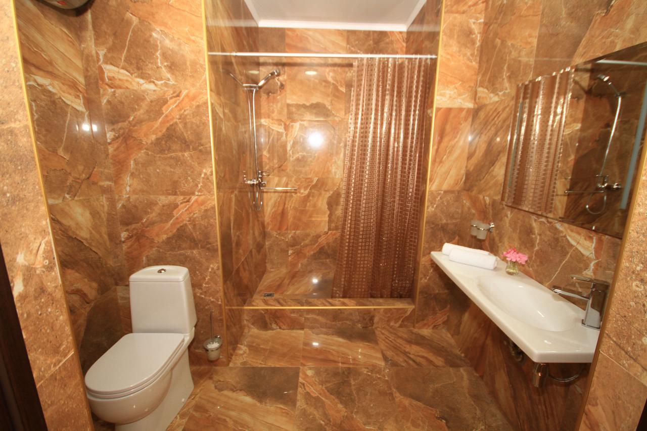 Hotel Bereg Evkaliptov トゥサンドリプシュ エクステリア 写真