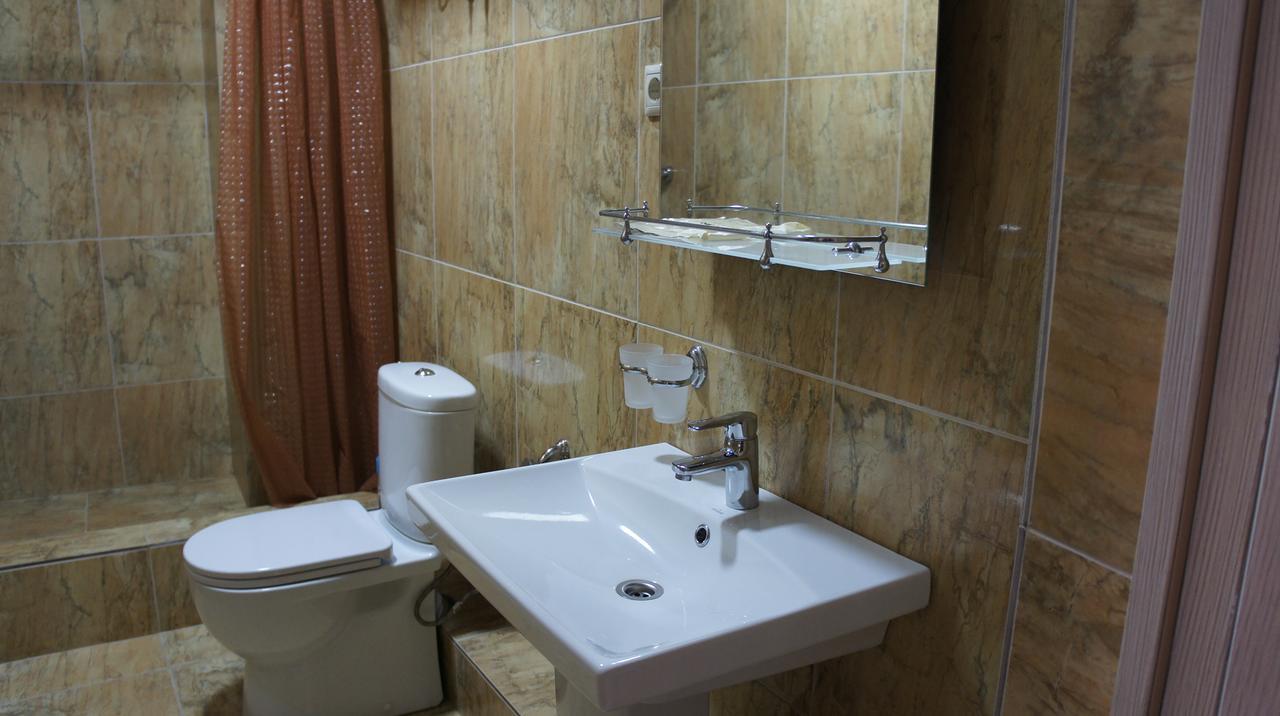 Hotel Bereg Evkaliptov トゥサンドリプシュ エクステリア 写真